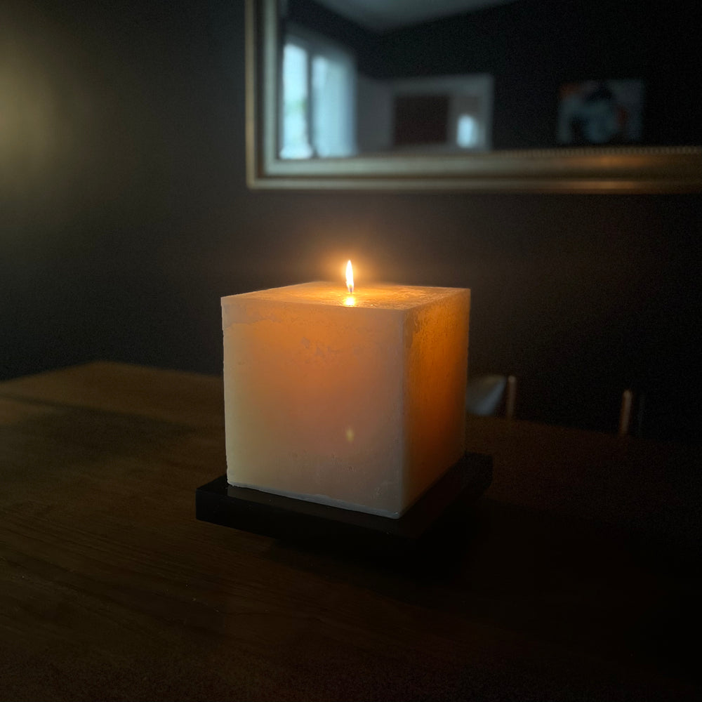 Nos bougies cubes sont de veritable source de lumière, intérieur et extérieur. 